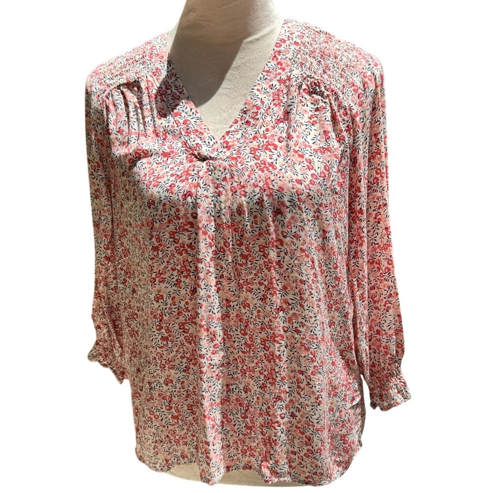 SOIRÉE.‎ Floral, V-Neck, 3/4 Sleeve Top.Smock work on Sleeves & Shoulders.S.